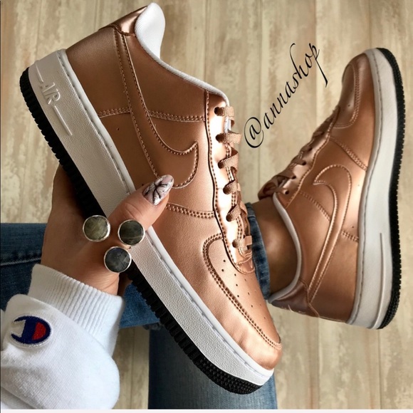 NWT Nike Air Force 1 Rose Gold - Picture 3 of 8